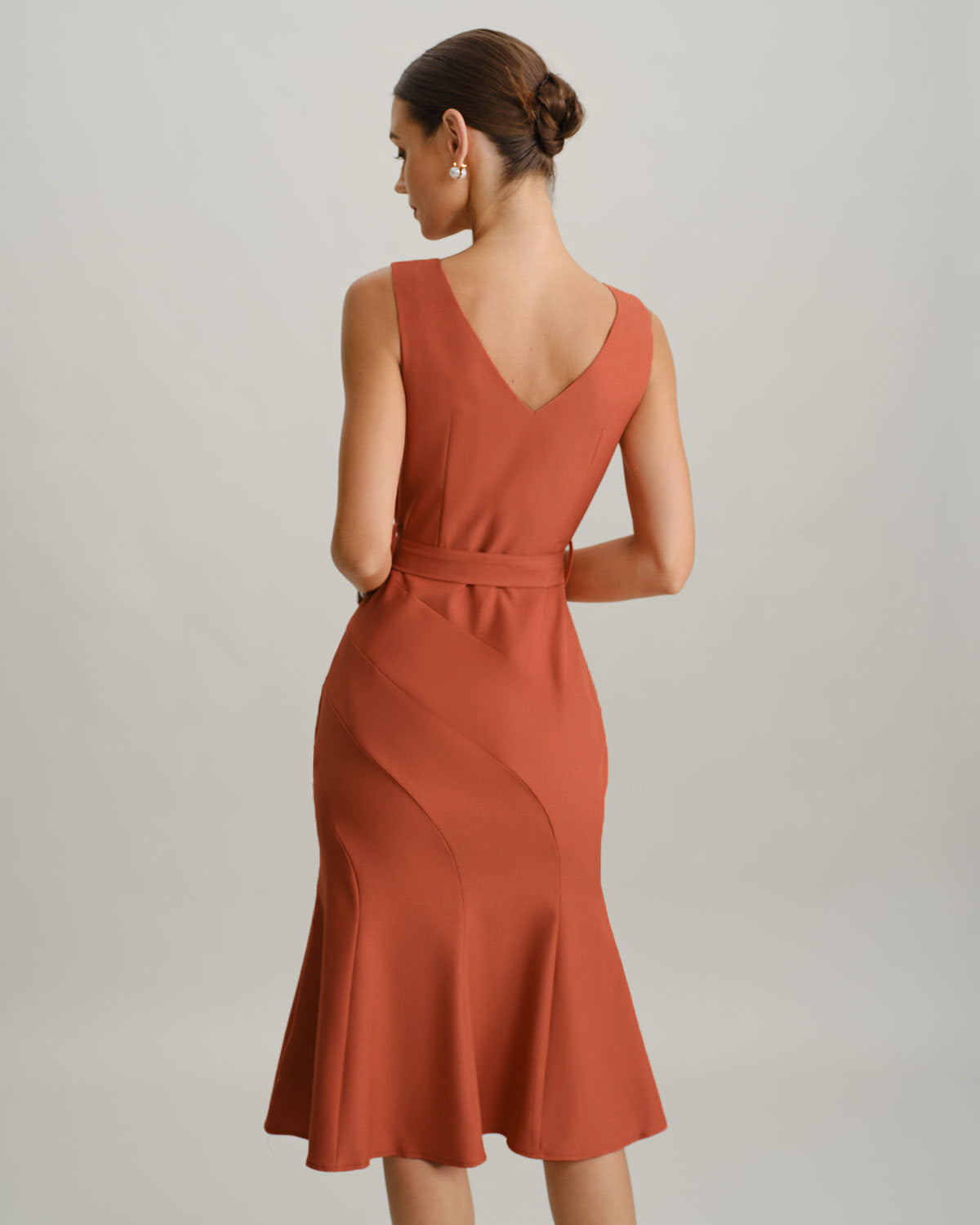 Red V Neck Mermaid Sleeveless Midi Dress